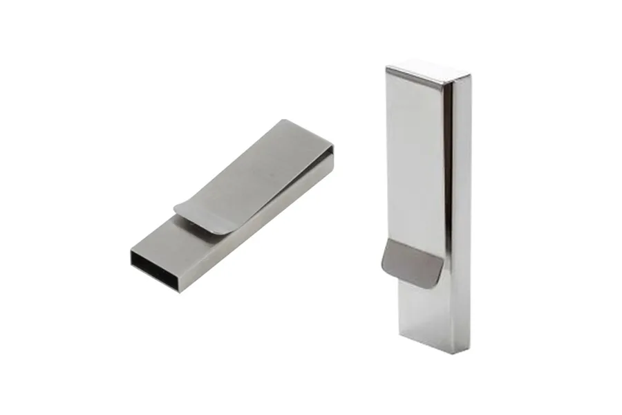 Tag Ataçlı 32 Gb Metal Flash Bellek