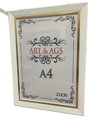 Art&ags A4 22 Mm Ahşap Görünümlü Çerçeve Altın Paspartulu Beyaz
