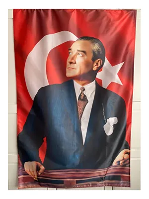 Kale 100x150 Atatürk Posteri Alpaka