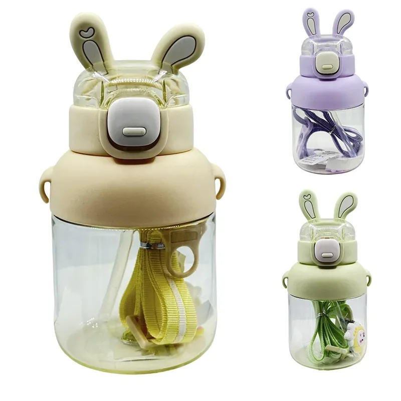 Muggle 750 Ml Pipetli Kapak Bunny Polikarbon Askılı Matara Pm-750