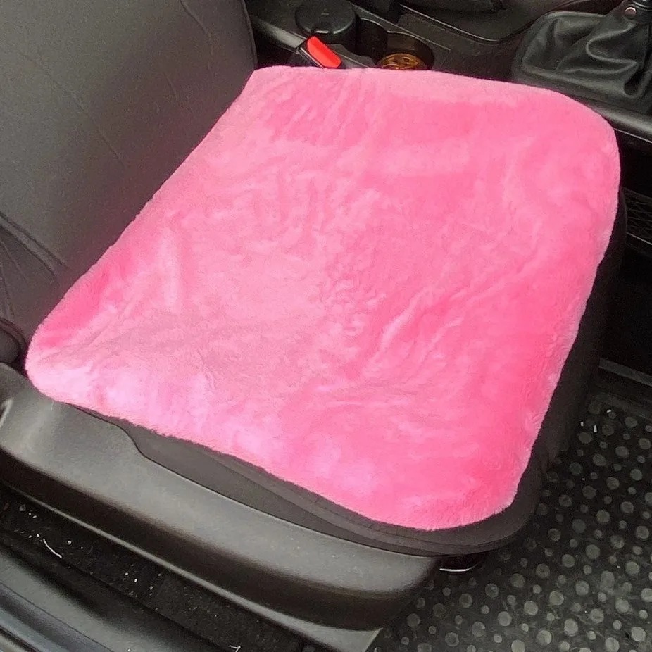 Yumuşak Tüylü Peluş Serme Oto Koltuk Koruyucu Minder Ön Tekli Şeker Pembe