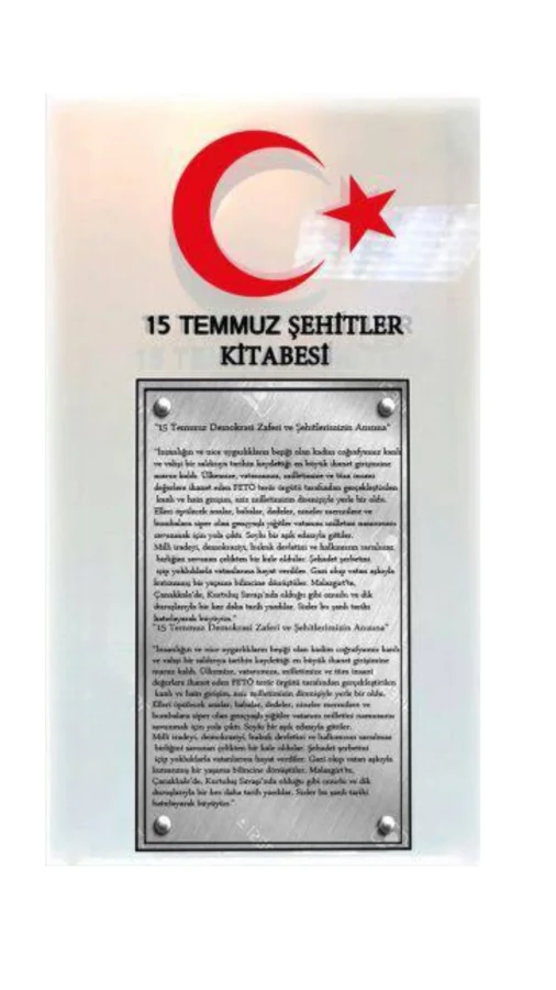 Unıversal 65x110 Pleksi 15 Temmuz Şehitler Panosu