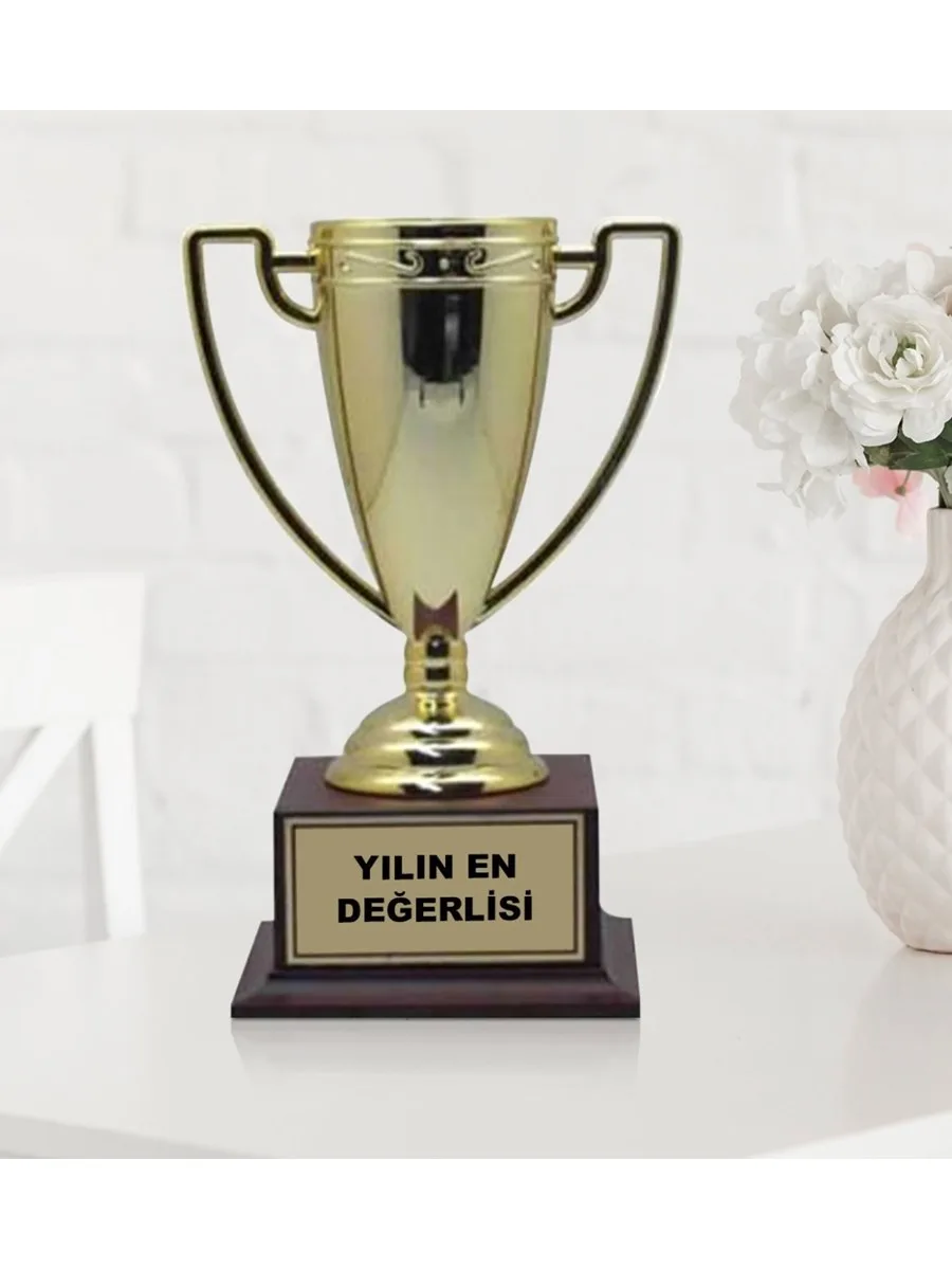 Unıversal Ödül Kupası Orta Boy