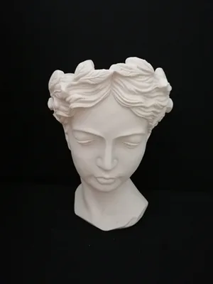 Hobi Polyester Helen Saksı