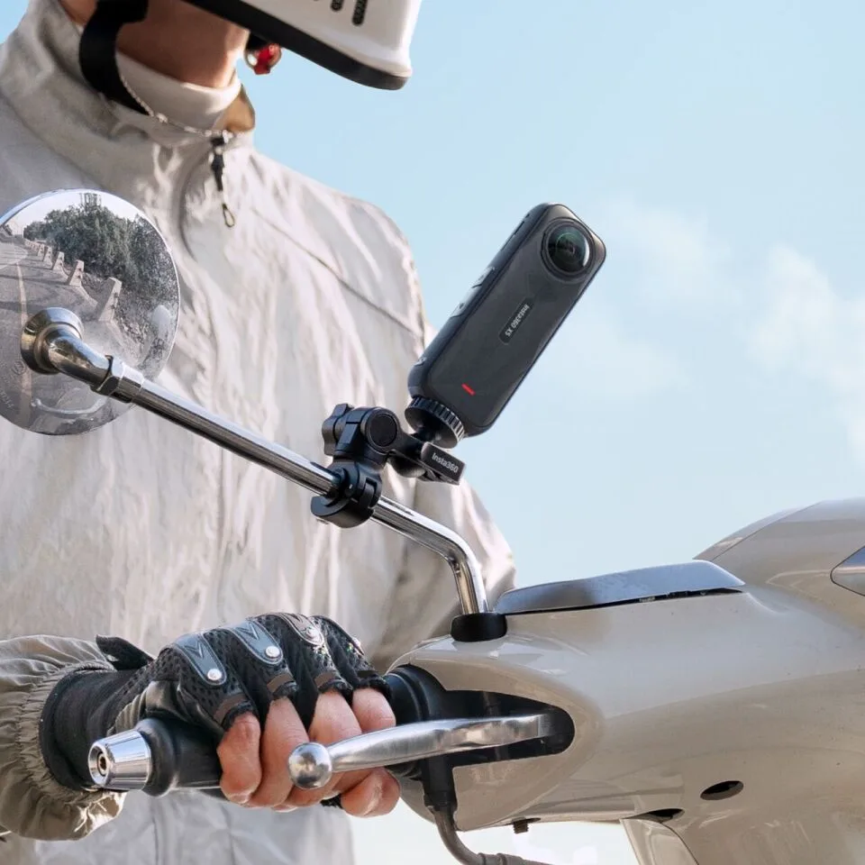 Insta360 Dikiz Aynası Montajı