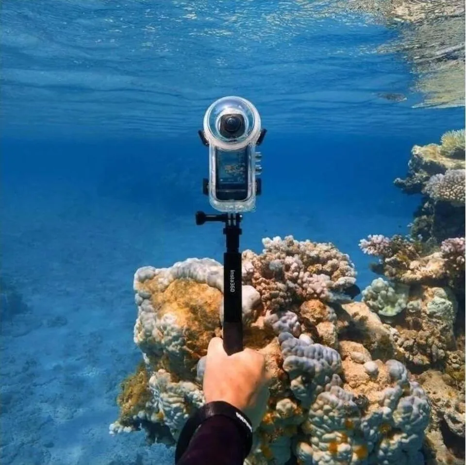 Insta360 X4 Aksiyon Kamerası - Görünmez Dalış Kiti