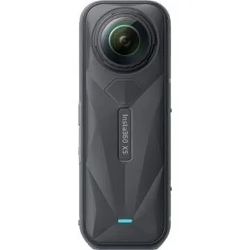 Insta360 X5 Aksiyon Kamerası Siyah