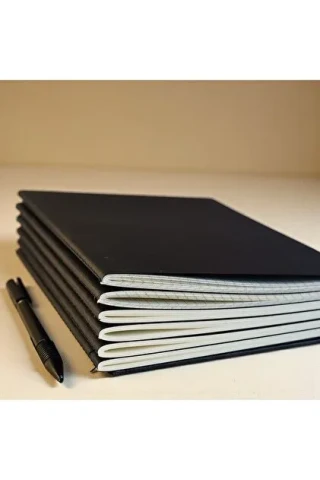 Cartıa 9x14 Ivory Siyah Karton Kapak Dikişli Defter Çizgili 40 Yp Gld058